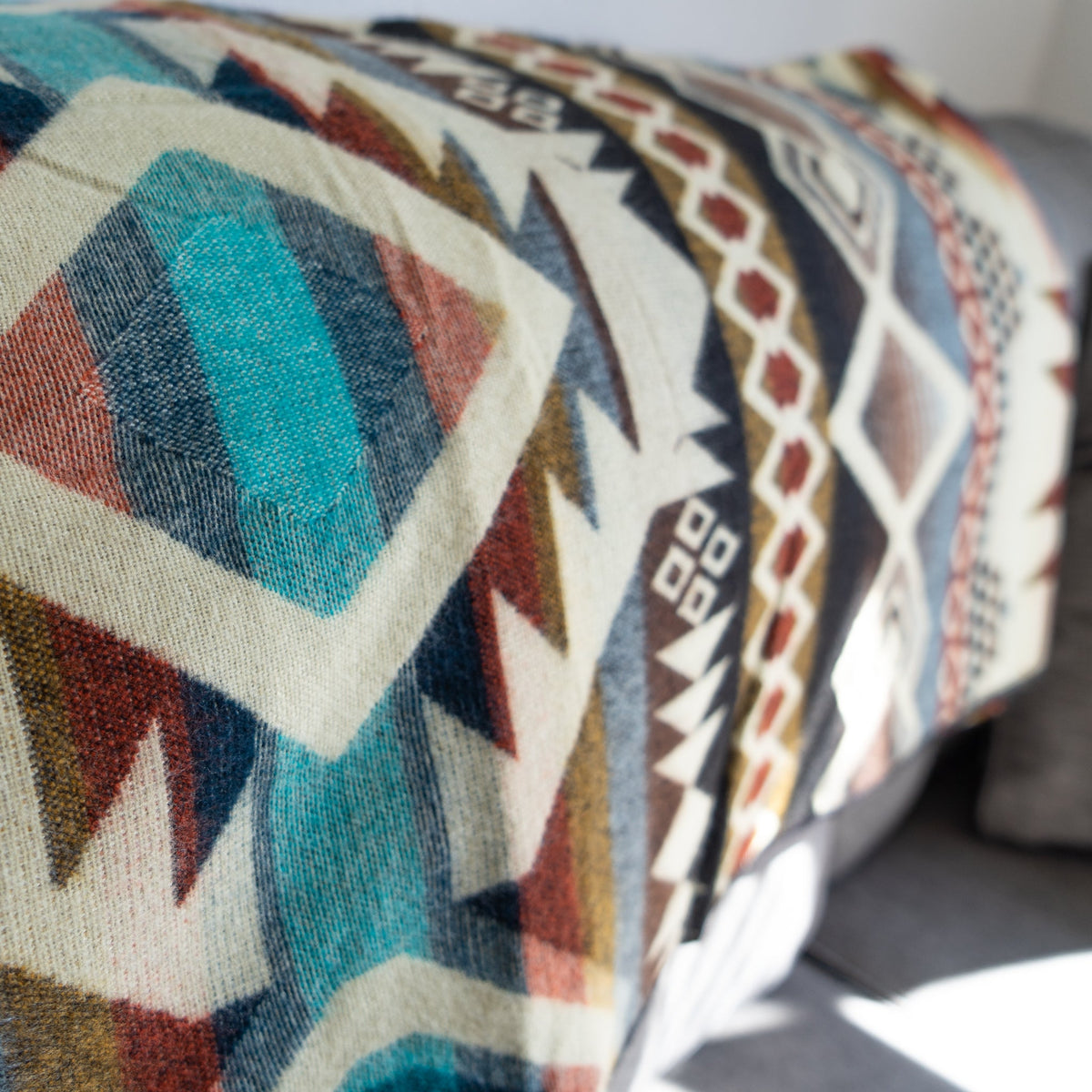 Manta andina de mezcla de alpaca — Inca