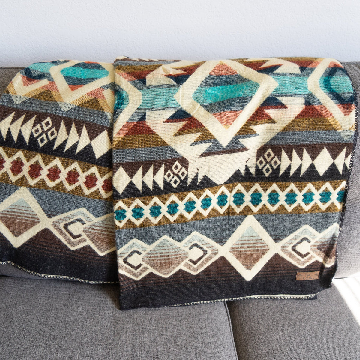Manta andina de mezcla de alpaca — Inca