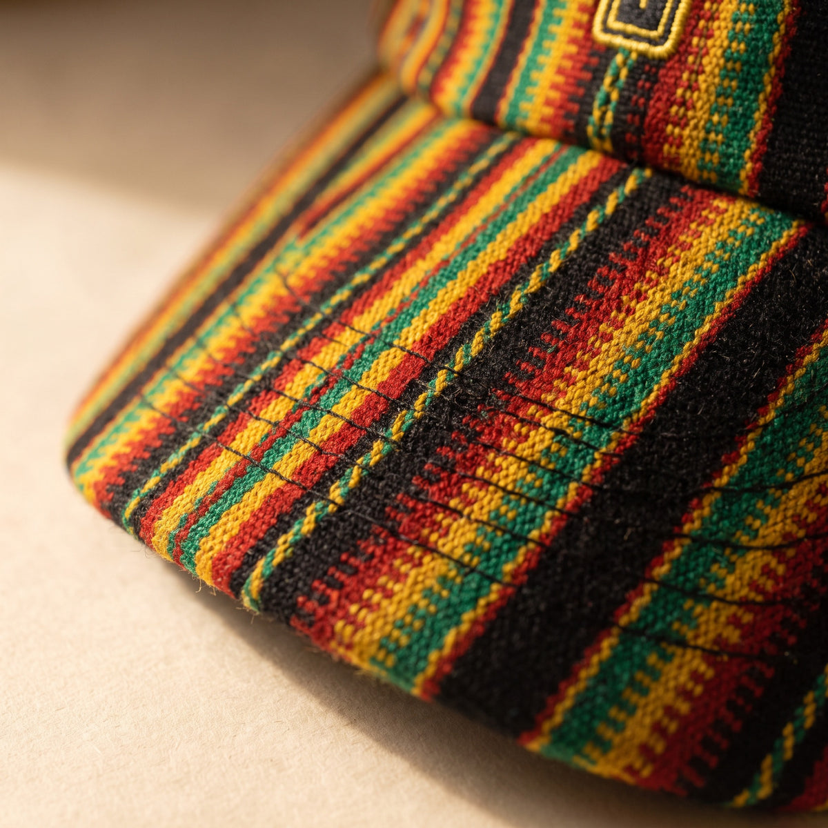Oruro — handwoven brim, macro