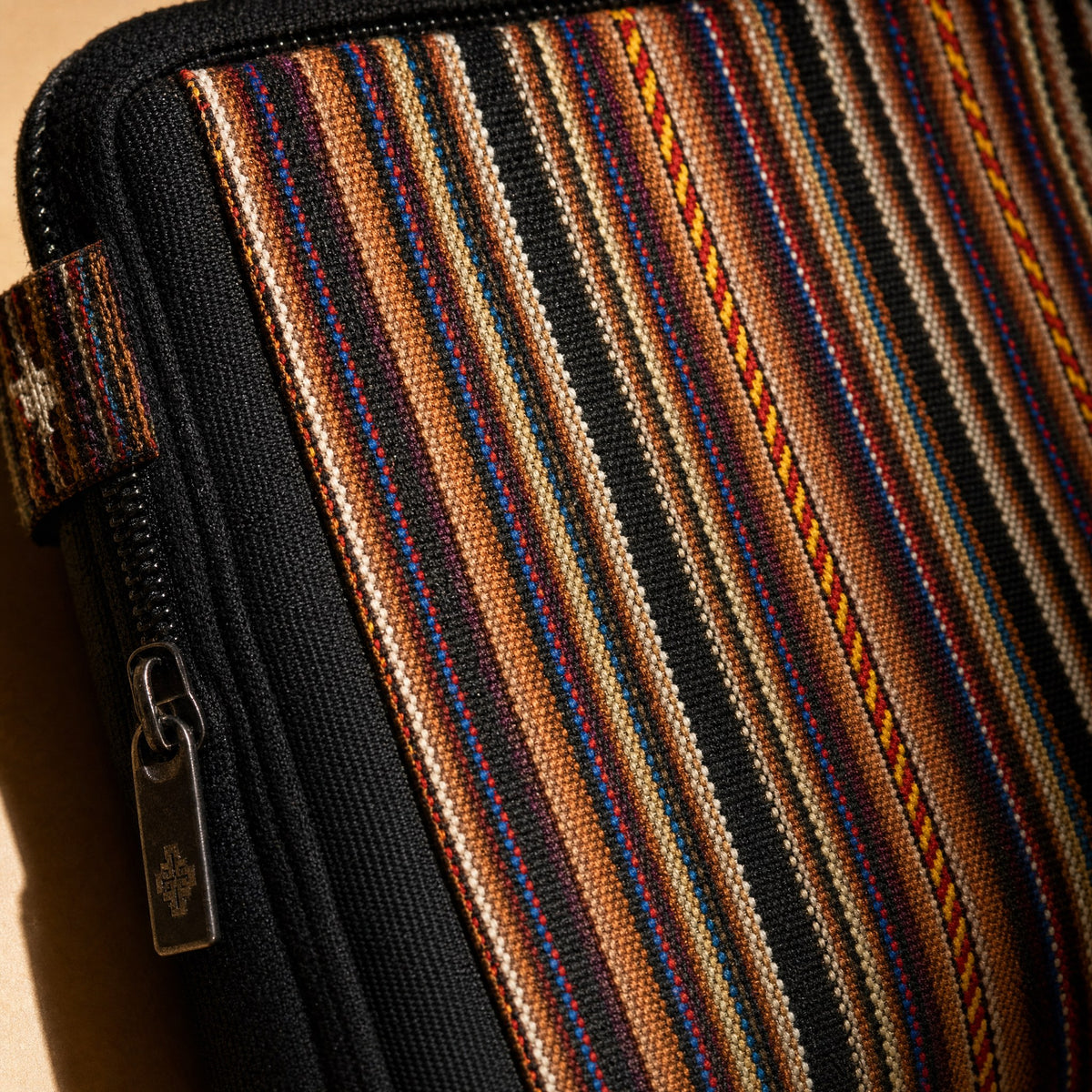 Arequipa — handwoven Andean weave, detail