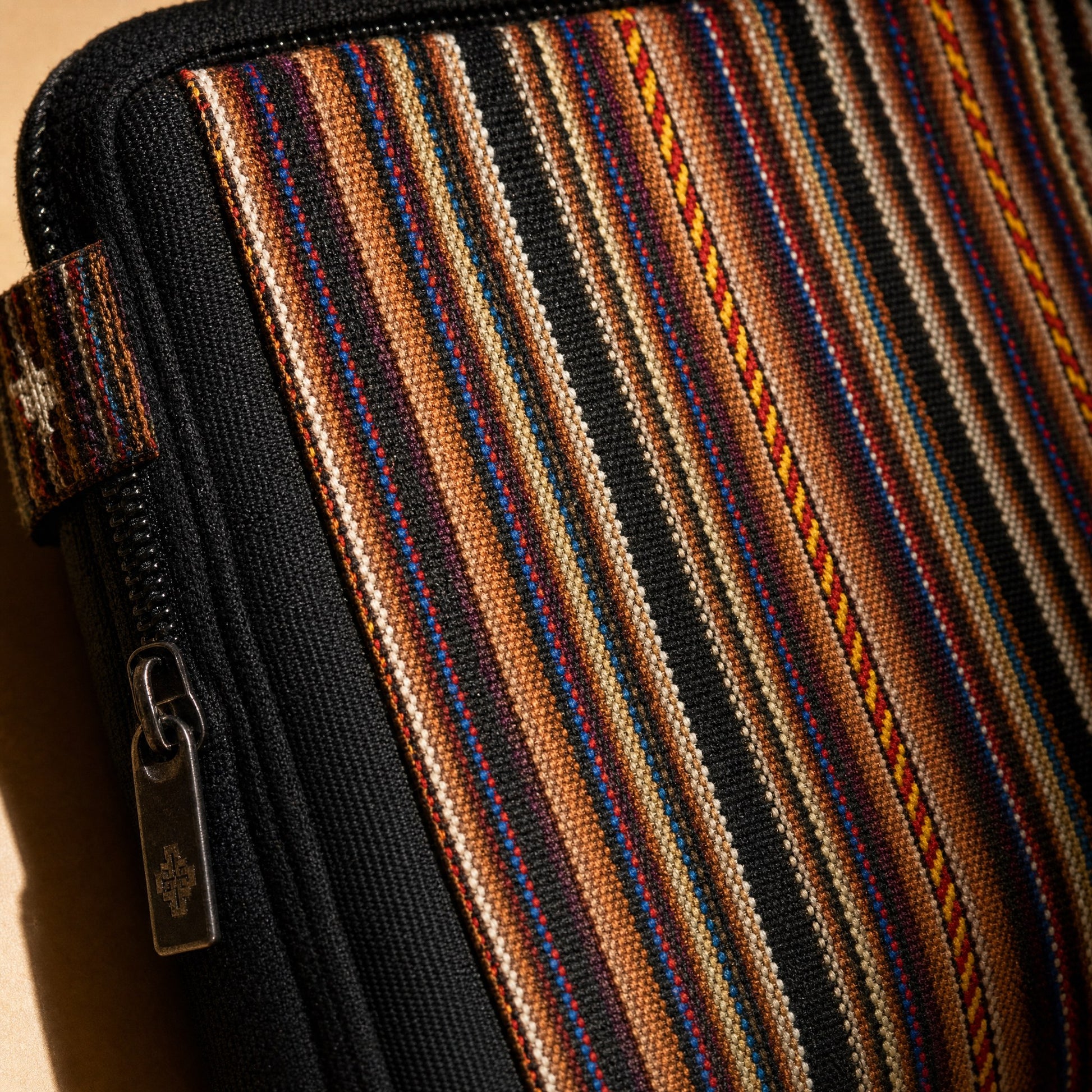 Arequipa — handwoven Andean weave, detail